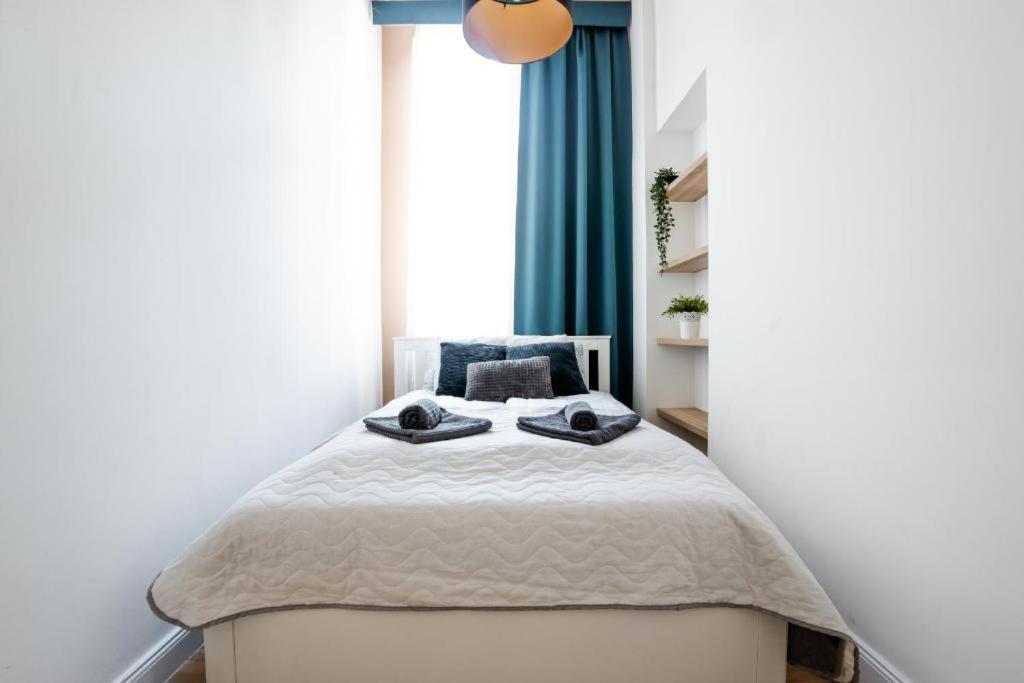 Deluxe Quentin Home Next To The Fashion Street ブダペスト エクステリア 写真
